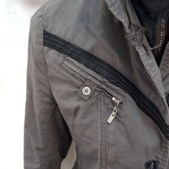 $$ Mur Mur utility jacket, size M - Picture 3 of 13